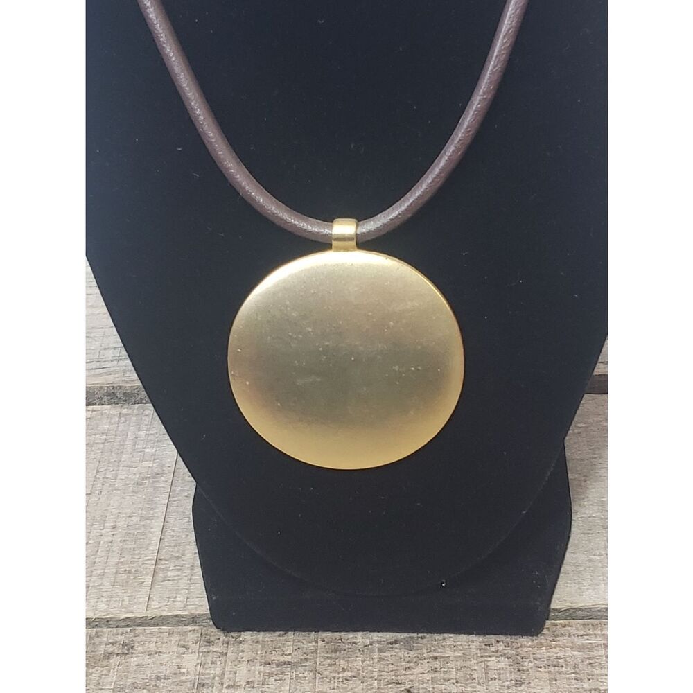 DRAMATIC Bold Circle Pendant Toggle Necklace
